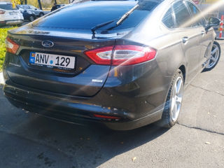 Ford Mondeo foto 3