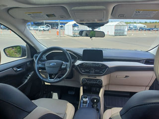 Ford Escape foto 9