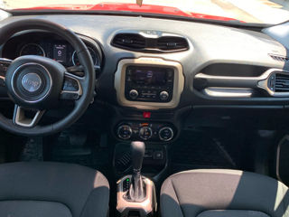 Jeep Renegade foto 8