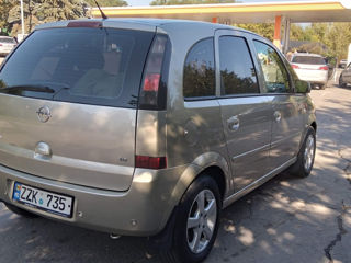 Opel Meriva foto 2