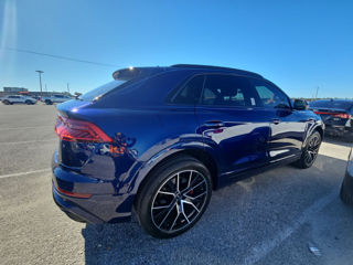 Audi Q8 foto 3