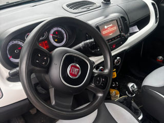 Fiat 500L foto 9