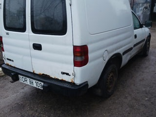 Opel Combo foto 4