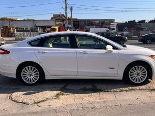 Ford Fusion foto 4