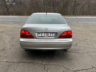 Lexus LS Series foto 4