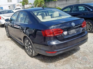 Volkswagen Jetta foto 4