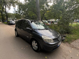 Renault Scenic foto 2