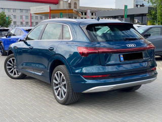 Audi e-tron foto 3