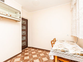 Apartament cu 2 camere, 58 m², Botanica, Chișinău foto 4