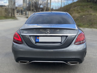 Mercedes C-Class AMG foto 4