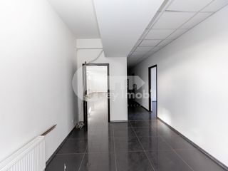 Sp. Comercial spre chirie, 1385 mp, str. Petricani, 2800 € ! foto 4