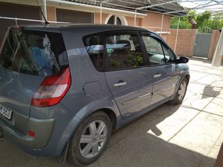 Renault Scenic foto 5