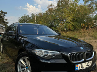 BMW 5 Series foto 9