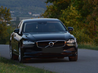 Volvo S90 foto 1