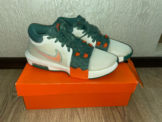 Nike shoes foto 2