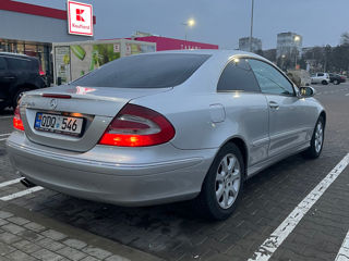 Mercedes CLK-Class foto 4