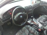 BMW 5 Series foto 4