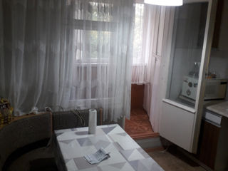 Apartament cu 3 camere, 70 m², Autogara, Bălți foto 3