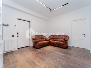 Apartament cu 2 camere, 70 m², Centru, Chișinău foto 11