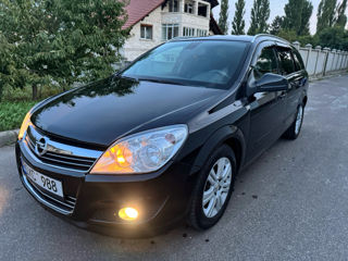 Opel Astra foto 2