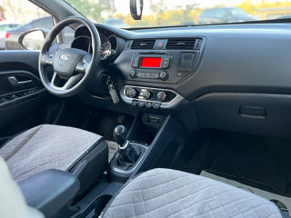 KIA Rio foto 17