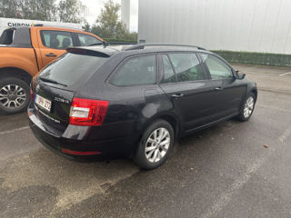 Skoda Octavia foto 2