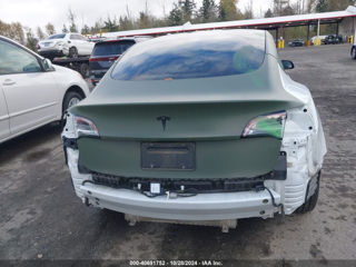 Tesla Model 3 foto 6