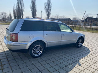 Volkswagen Passat foto 7