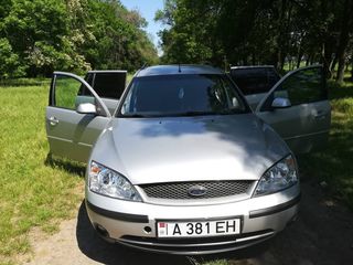 Ford Mondeo foto 3