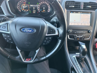 Ford Mondeo foto 7