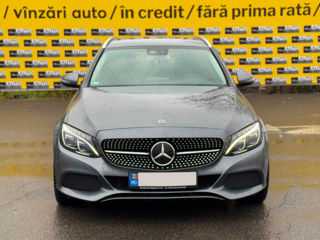 Mercedes C-Class foto 3