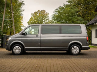 Volkswagen Caravelle foto 4