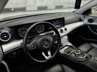 Mercedes E-Class foto 4