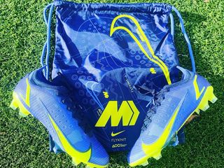 nike mercurial predator