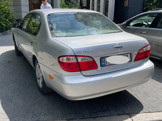 Nissan Maxima foto 2