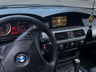 BMW 5 Series foto 6