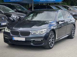 BMW 7 Series foto 1