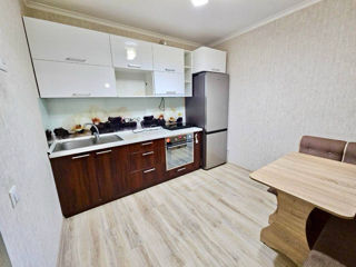 Apartament cu 2 camere, 57 m², Botanica, Chișinău foto 6