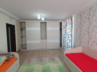 Apartament cu 3 camere, 104 m², Telecentru, Chișinău foto 7