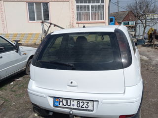 Opel Corsa foto 4