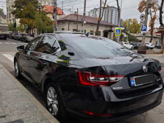 Skoda Superb foto 3