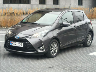 Toyota Yaris foto 1