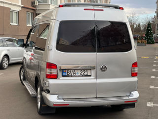 Volkswagen Caravela 9 loc 2015 foto 9