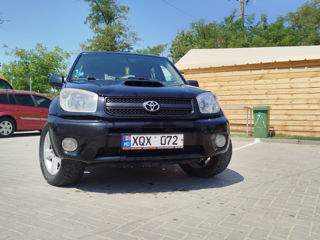 Toyota Rav 4 foto 4