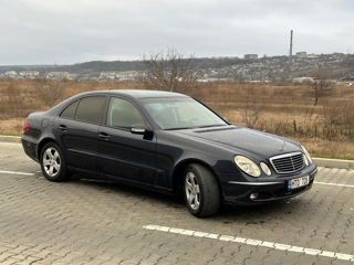 Mercedes E-Class foto 3