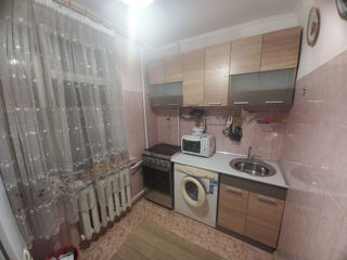 Apartament cu 1 cameră, 40 m², Buiucani, Chișinău