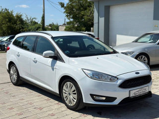 Ford Focus foto 2