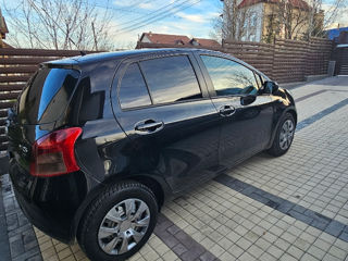 Toyota Yaris foto 5