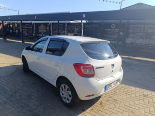 Dacia Sandero foto 4