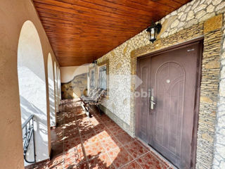 Casă în 2 nivele, 200 mp + 12 ari, Floreni, 139900 € foto 14